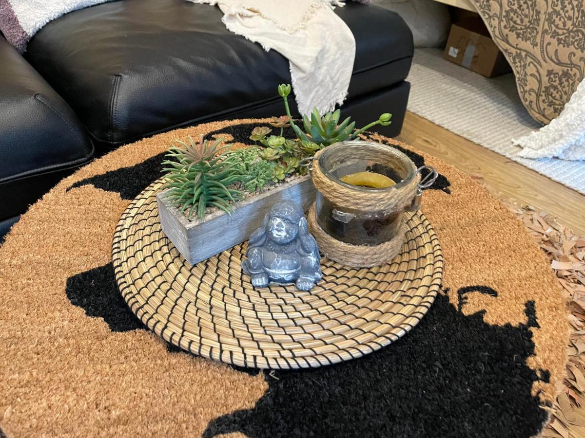 Pristine 1Br Apt In City Center W/ Patio And Parking Riga Ngoại thất bức ảnh