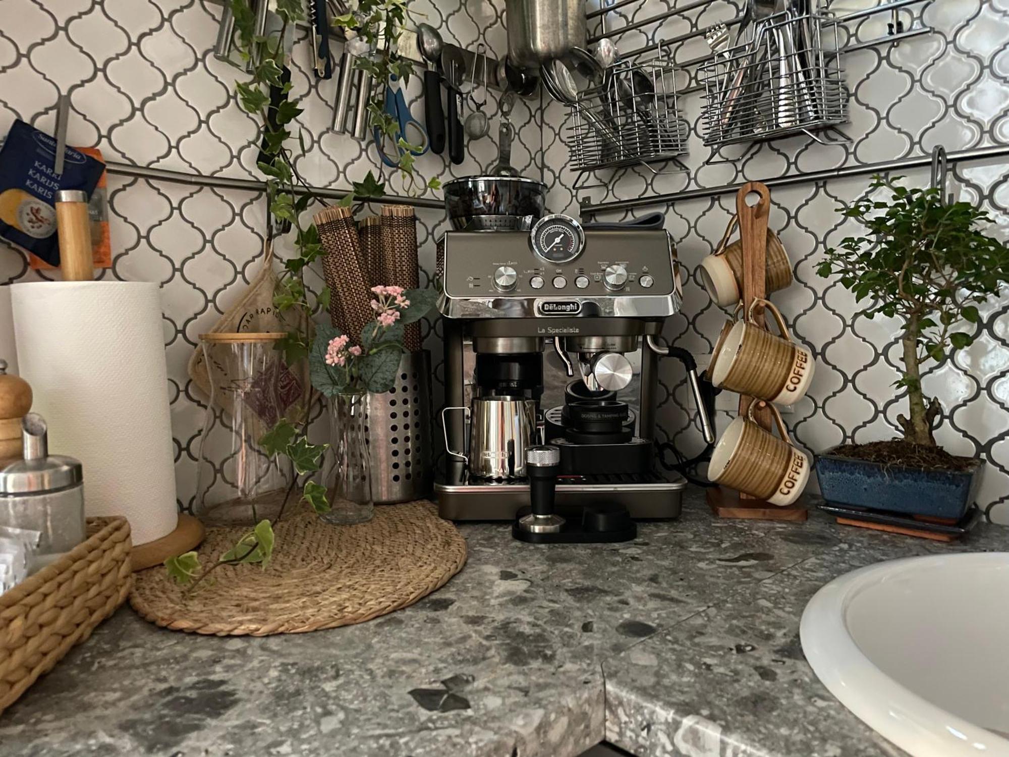 Pristine 1Br Apt In City Center W/ Patio And Parking Riga Ngoại thất bức ảnh