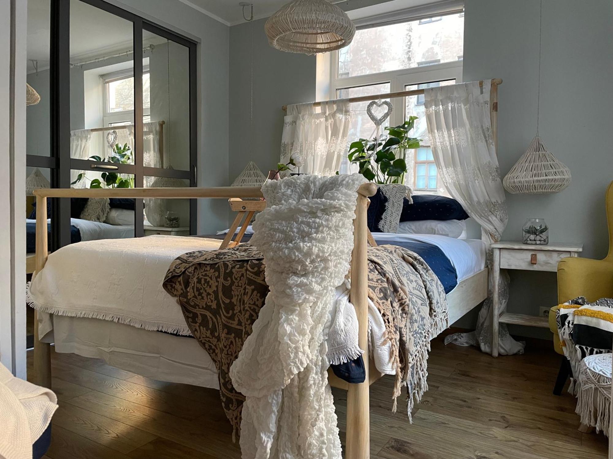 Pristine 1Br Apt In City Center W/ Patio And Parking Riga Ngoại thất bức ảnh